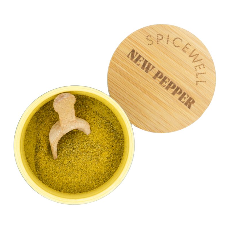 Spicewell - Product - New Pepper Ceramic Pinch Pot With Bamboo Scoops - Macro